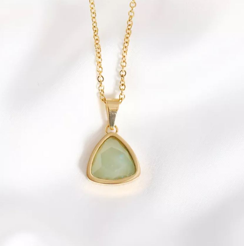 Natural Stone Pendant Shaped Necklace